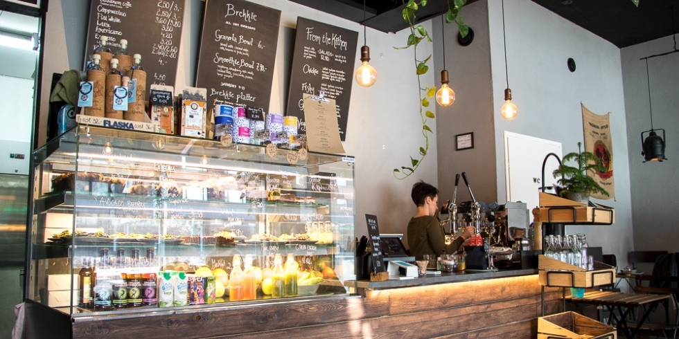 Lounaalla Turun tiedepuistossa: vetoava Kembuz Cafe 